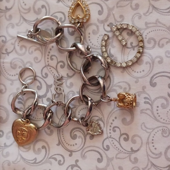 Guess Crystal Gold Crown and Heart Charm Bracelet - Picture 3 of 8